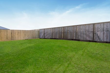 3 Liverpool Cct, Yarrabilba QLD 4207 - House For Rent | Domain - Photo 5