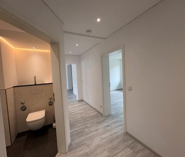 Siegburg: Großzügige, moderne 2 Zi. Wohnung mit Garten! - Foto 5