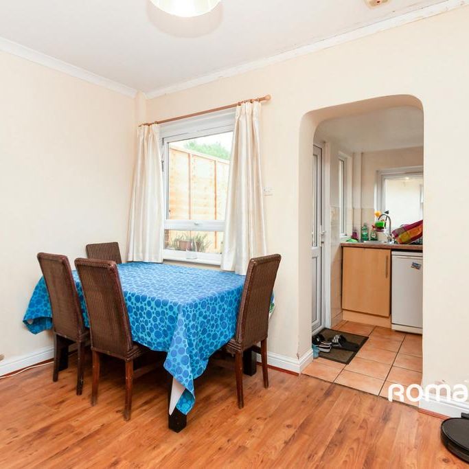 2 bedroom terraced house to rent - Photo 1