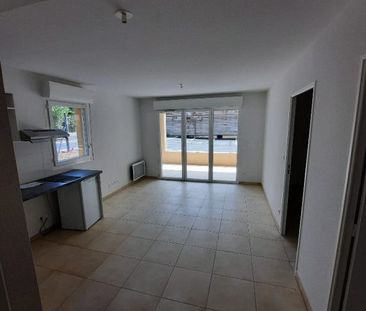 T2 AVEC JARDIN ET PARKING - Photo 1