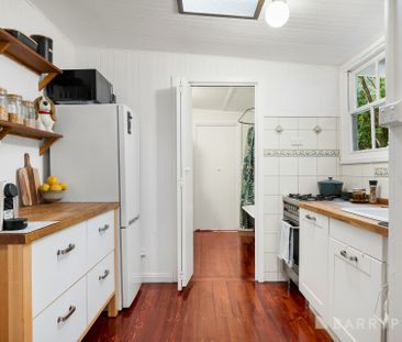 Private Hillside Retreat with Separate Studio - Photo 6