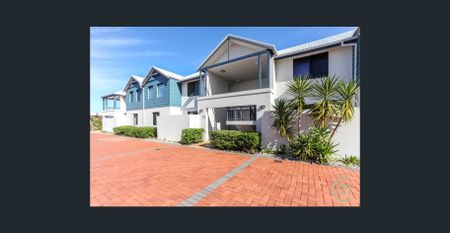 STUNNING WATER VIEWS PLUS BOAT PEN - Photo 5