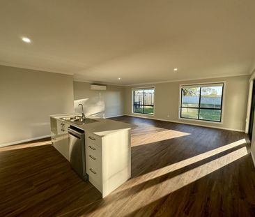 4 Bedroom Home in North Tamworth - Photo 6