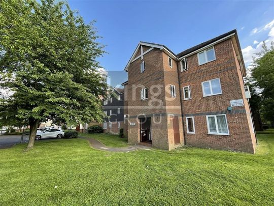 1 bedroom flat to rent - Photo 1