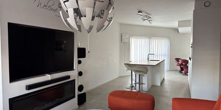 Eengezinswoning te huur in Maaseik voor € 1.400 met 4 slaapkamers - Foto 3