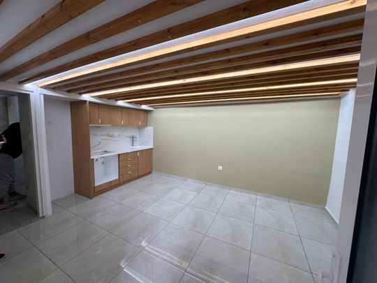 Studio/Γκαρσονιέρα για ενοικίαση - Κυψέλη, - Photo 1