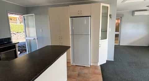 Sunny Coastal Cottage - Your Own Little Hideaway - Photo 1