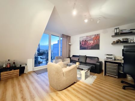 ATTRAKTIVE 2-ZIMMERWOHNUNG AM SCHÖNWASSERPARK ZU MIETEN! - Photo 2