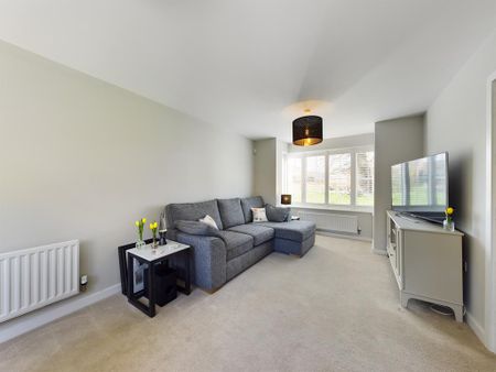 3 bedroom detached house to rent - Photo 3