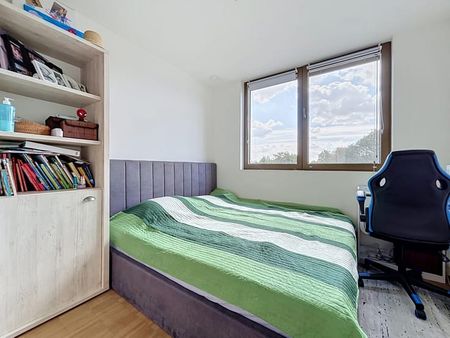 Appartement te huur - foto 4