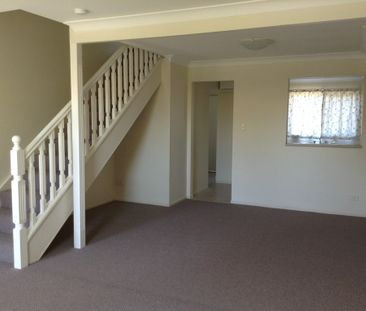 Modern Living - Close to everything! - Photo 4