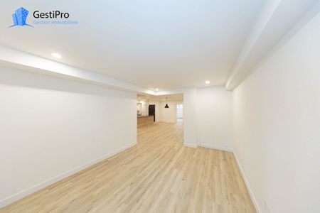 585 St-Bonaventure - Photo 3