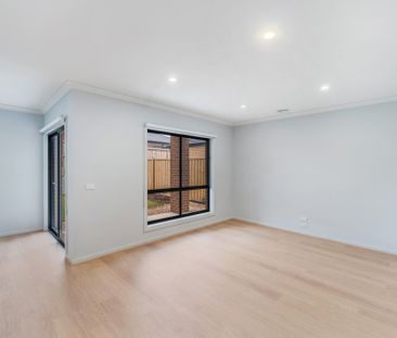 Wyndham Vale - Photo 1