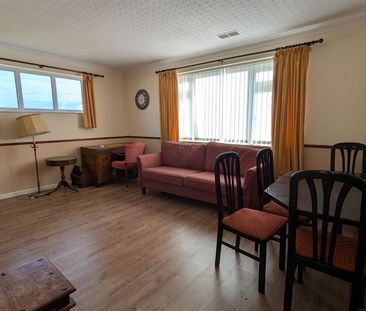 Crimicar Drive, Fulwood, Sheffield - Photo 2