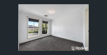 Quiet Location - Group of Three - Photo 2