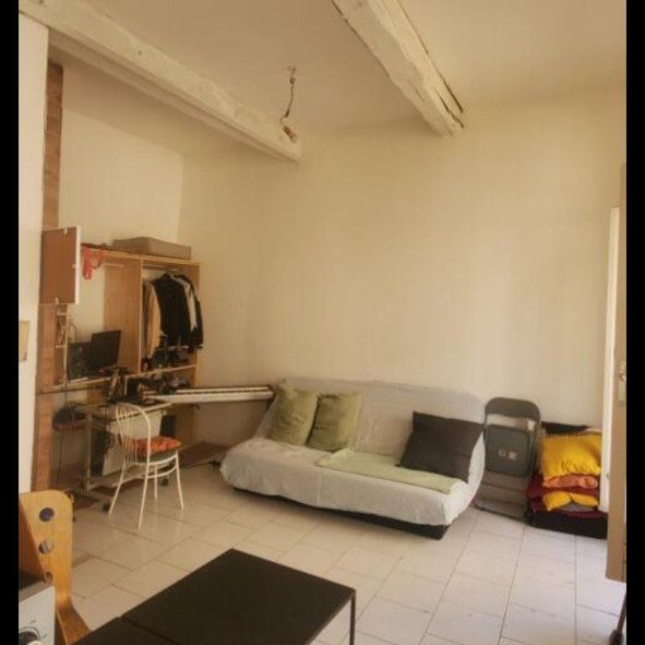 Appartement 1 pièce de 24 m² à Marseille (13001) - Photo 1