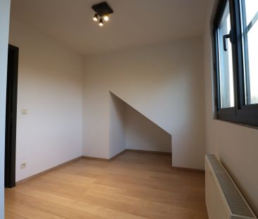 Gemeubeld 2-slaapkamer appartement nabij het centrum van Bornem - Photo 4