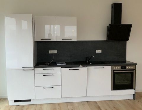 Moderne 1-Zimmer-Wohnung mit Einbauküche in Osnabrück Hellern - Foto 1