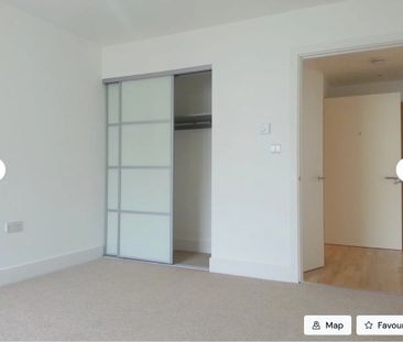 1 Bed Flat, Derry Court, SW16 - Photo 3