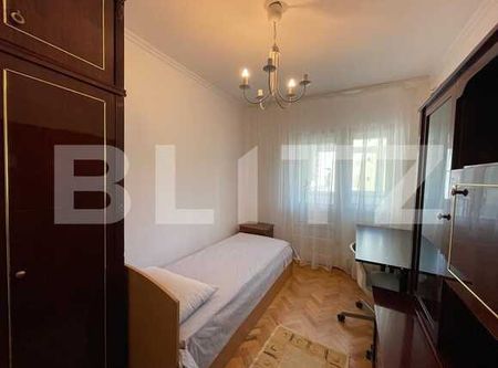 Apartament 3 camere, decomandat, 70 mp, parcare, zona Calea Floresti - Photo 4