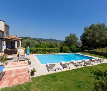 Maison à louer Mougins - Pibonson, Cote d'Azur, France - Photo 3