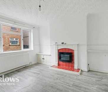 3 bedroom end of terrace house to rent - Photo 3