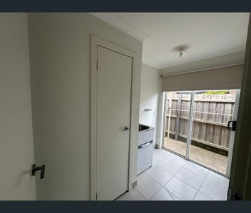 14 Stringybark Avenue, Wallan, Vic 3756 - Photo 6