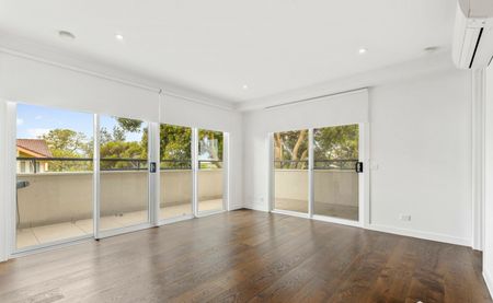 Perfect Beachside Pad. - Photo 3