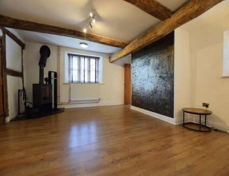 4 Bedroom Detached To Let - Photo 5