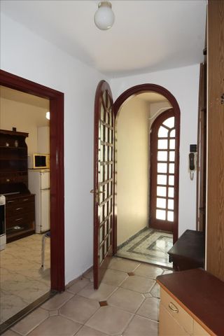 Kiadó átlagos állapotú ház - Nyíregyháza - Photo 3