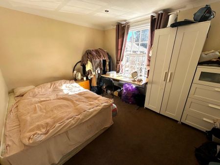 4 bedroom house to rent - Photo 4