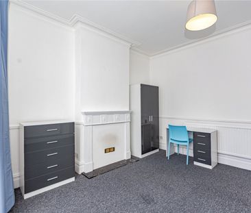 Court Road, - Photo 2