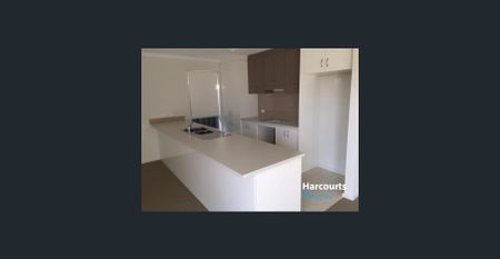 3 Bedroom Home - Photo 3