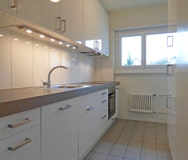 Conveniently located, living not far from the beautiful Lake Zurich! - Foto 2