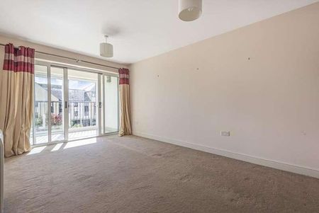 Thornhill Close, Carterton, OX18 - Photo 4