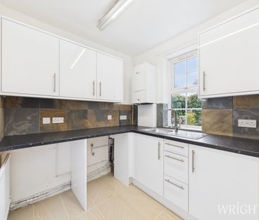 1 bedroom Flat - GUESSENS COURT, WELWYN GARDEN CITY. - Photo 4