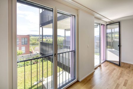 Luminous apartment with spacious balcony - Foto 2