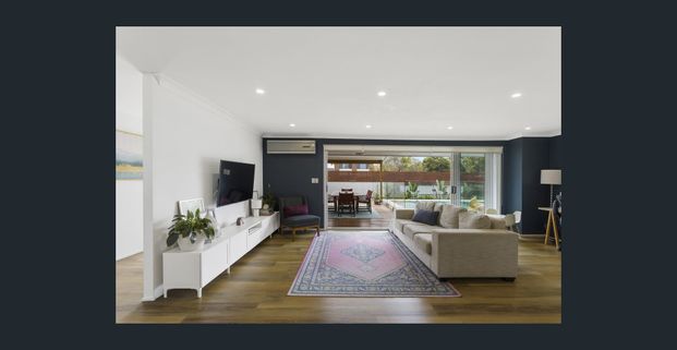 Burleigh Waters Family Home - Photo 1