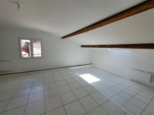 Location appartement 3 pièces - 70m² à Beaurepaire (38270) - Photo 1