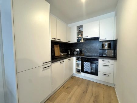 Hofseitiger Neubau mit viel Platz - Wohnen an der Donaufelder Straße - U1 Kagraner Platz - Photo 3