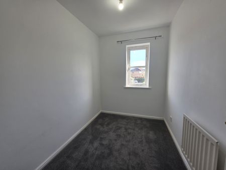 3 Bed Semi - Photo 4