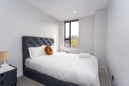 NEW BUILD 2024 – Student accommodation Opposite UC - Photo 4