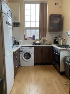 Swan With Two Necks Raglan Road,Ls6 - Photo 3