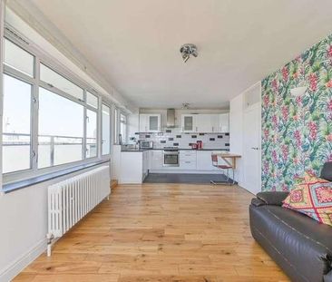 Churchill Gardens, Pimlico, SW1V - Photo 2