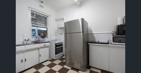 Fully Furnished Room Close to CBD - Photo 3