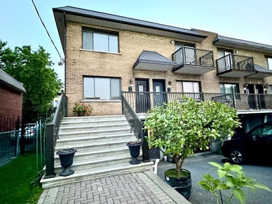 9682 Av. Merritt, H2B 2J7, Montréal - Photo 1