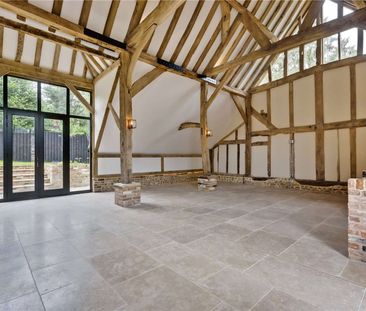 An exceptional barn conversion, combining character and contemporar... - Photo 5