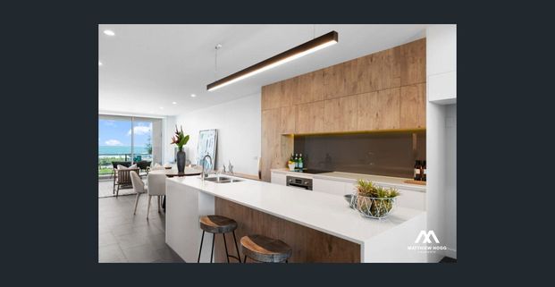 Location...Location...Location - Stunning Bayside Apartment - Photo 1