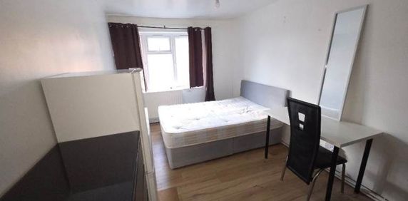 Room in a Shared House, Brooks Road, E13 - Photo 2