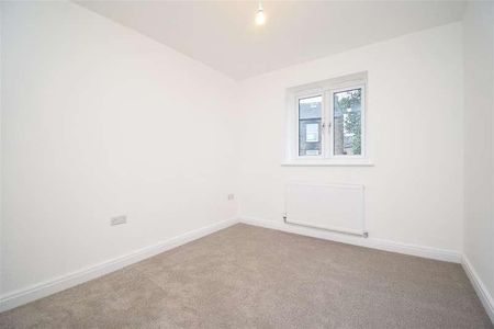 Headland Lane, Earlsheaton, WF12 - Photo 5